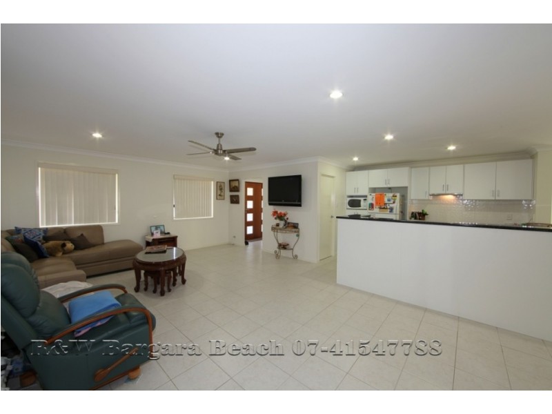 18 Marian Street, Coral Cove QLD 4670