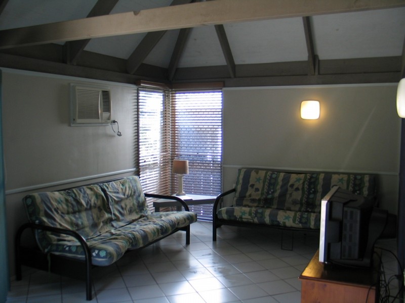 Unit 1 Kellys Beach Resort,10 Trevors Road, Bargara QLD 4670