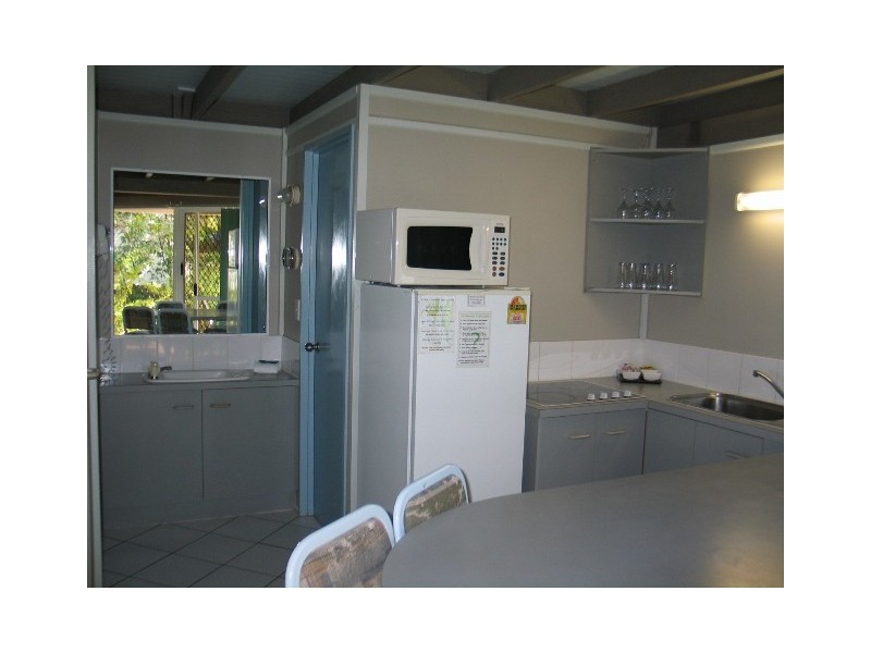 Unit 1 Kellys Beach Resort,10 Trevors Road, Bargara QLD 4670