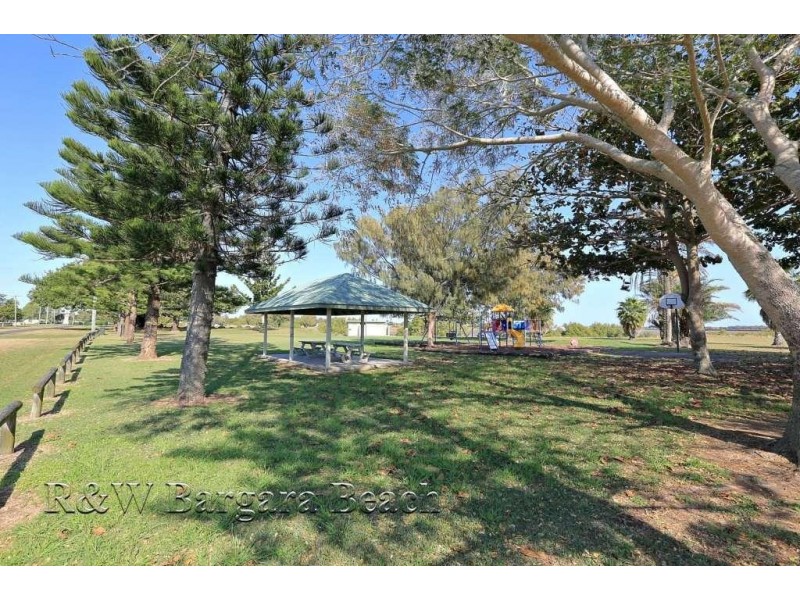 8 Lighthouse Street, Burnett Heads QLD 4670