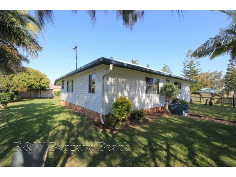 8 Lighthouse Street, Burnett Heads QLD 4670