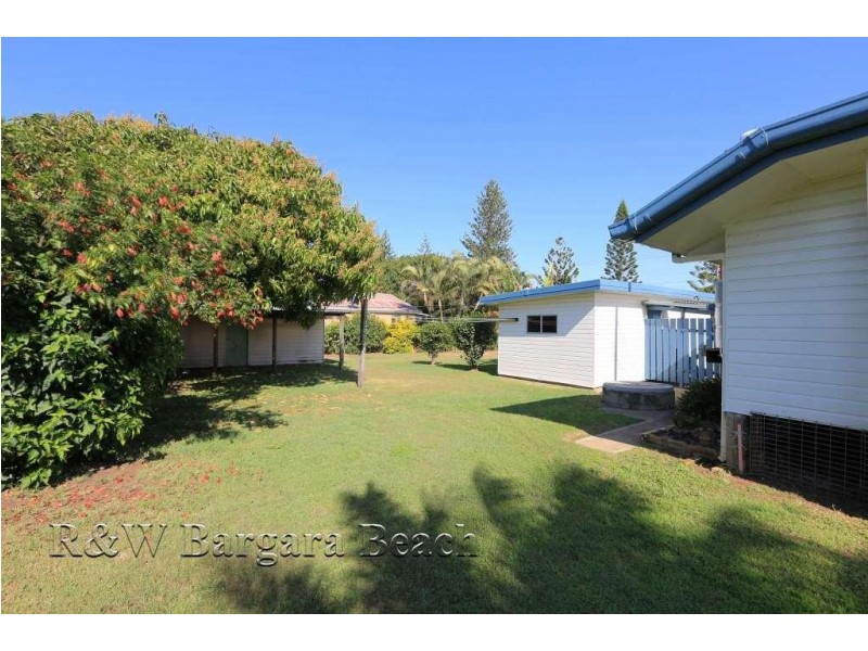 8 Lighthouse Street, Burnett Heads QLD 4670