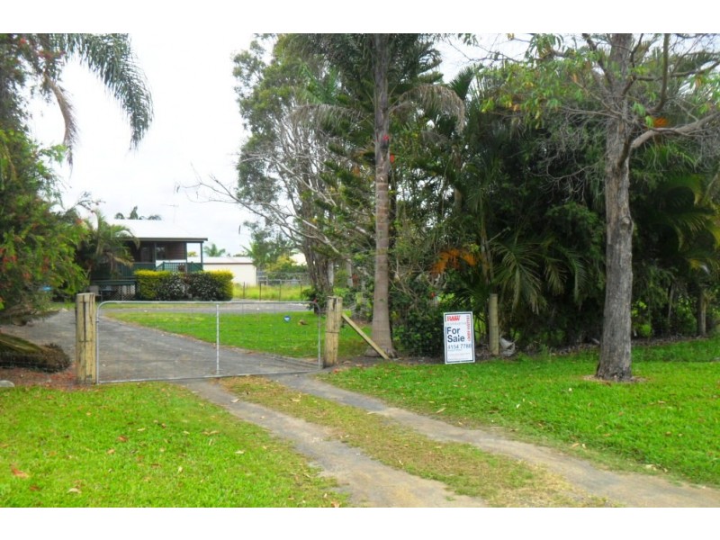 4 Doctor Street, Burnett Heads QLD 4670