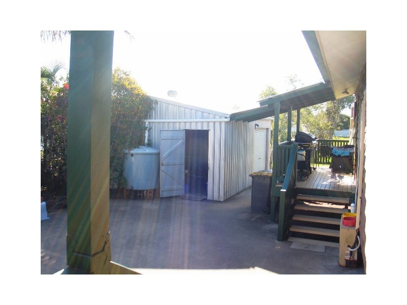 4 Doctor Street, Burnett Heads QLD 4670