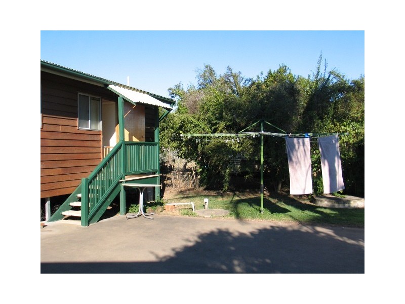 4 Doctor Street, Burnett Heads QLD 4670