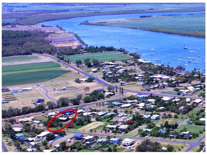 4 Doctor Street, Burnett Heads QLD 4670