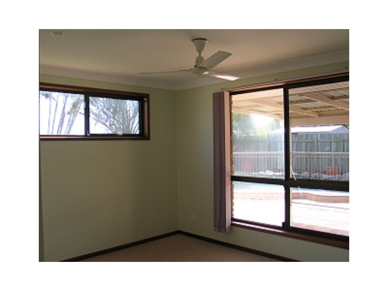 8 Wilfred Street, Bargara QLD 4670