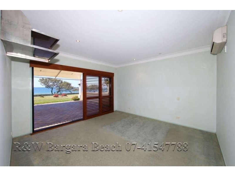 Villa 6, 5 Chantelle Circuit, Coral Cove QLD 4670