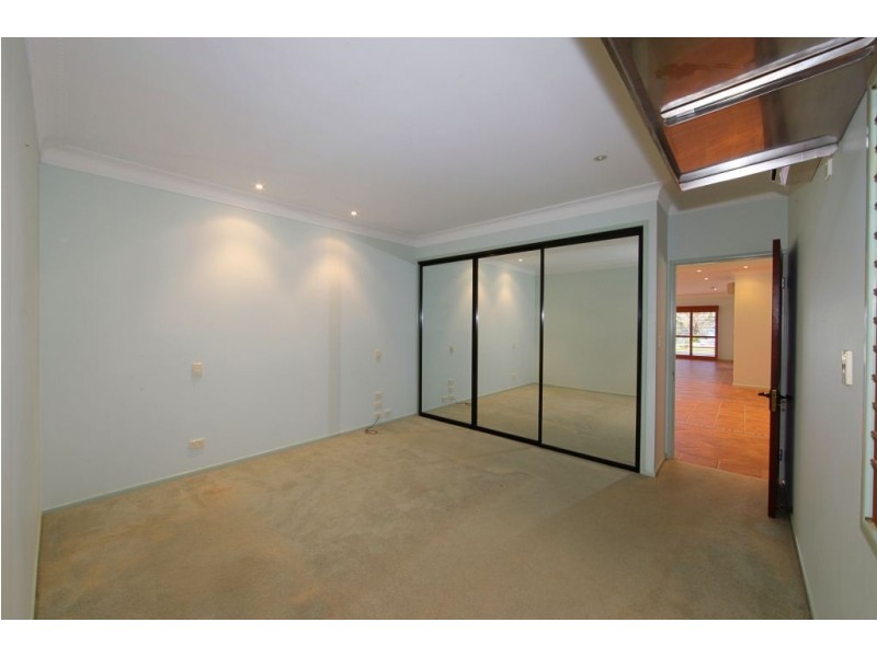 Villa 6, 5 Chantelle Circuit, Coral Cove QLD 4670