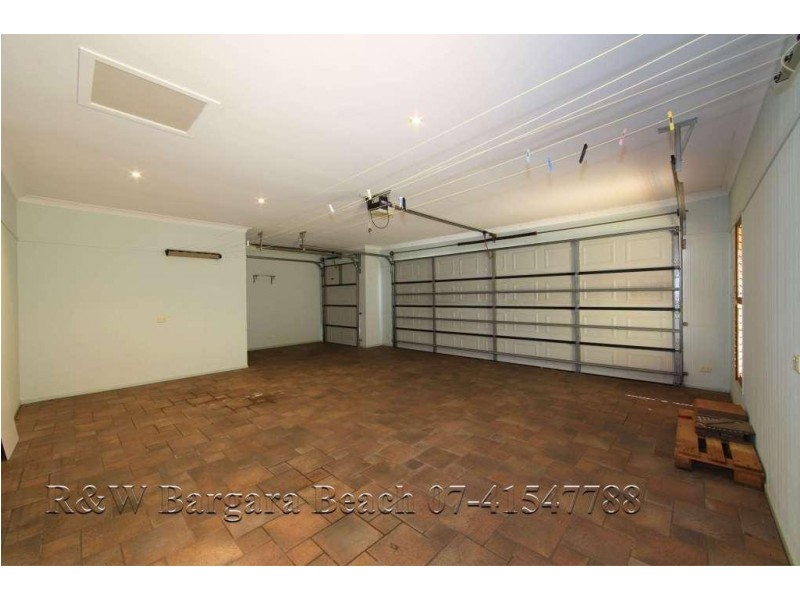 Villa 6, 5 Chantelle Circuit, Coral Cove QLD 4670