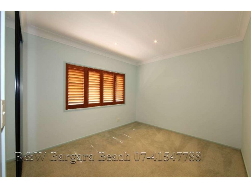 Villa 6, 5 Chantelle Circuit, Coral Cove QLD 4670