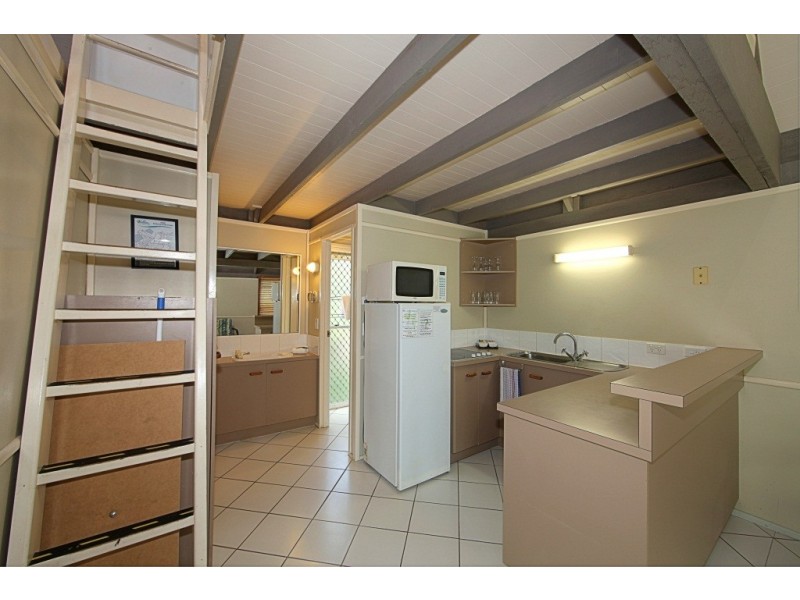 Unit 27 Kellys Beach Resort, 10 Trevors Road, Bargara QLD 4670