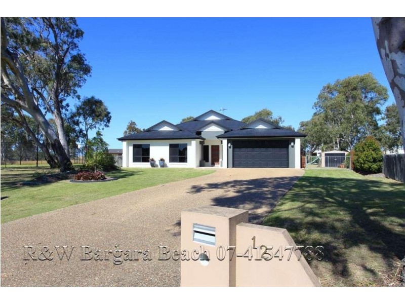 12 Raewood Close, Coral Cove QLD 4670