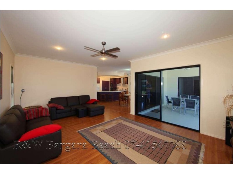 12 Raewood Close, Coral Cove QLD 4670