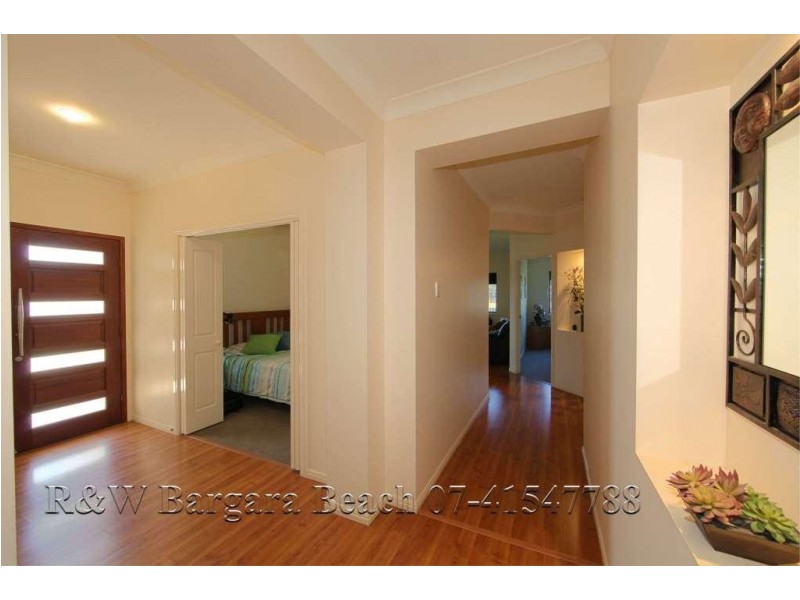 12 Raewood Close, Coral Cove QLD 4670