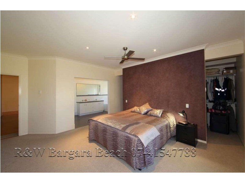 12 Raewood Close, Coral Cove QLD 4670