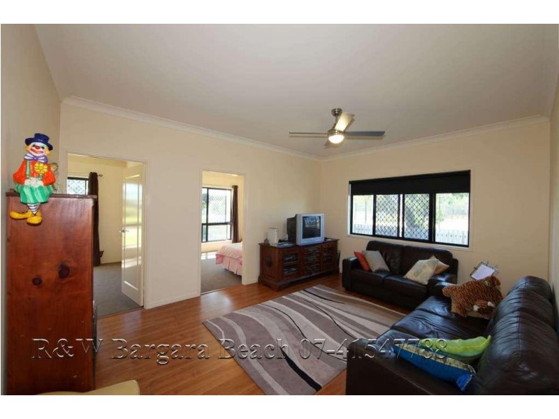 12 Raewood Close, Coral Cove QLD 4670