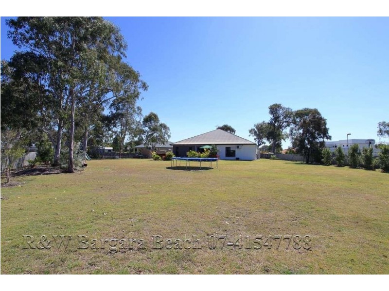 12 Raewood Close, Coral Cove QLD 4670