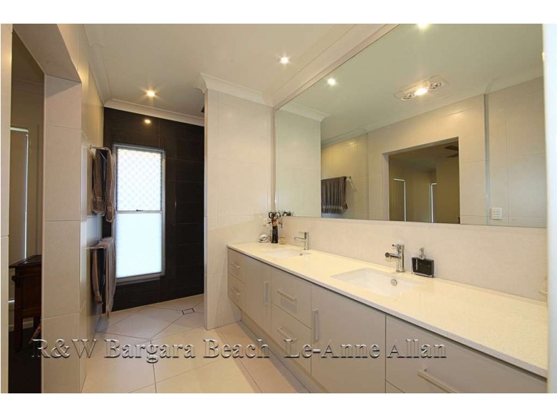 5 Chantilly Street, Bargara QLD 4670