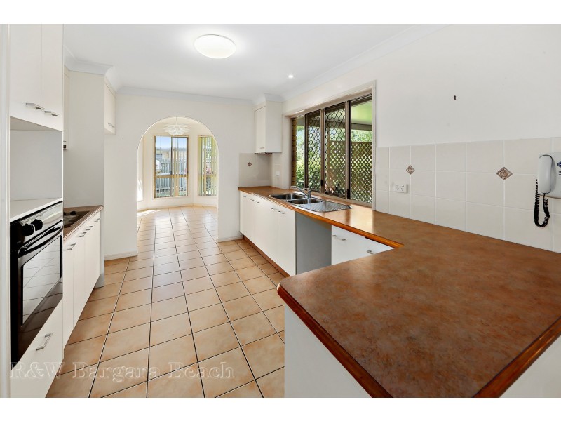 7 Bay Court, Bargara QLD 4670