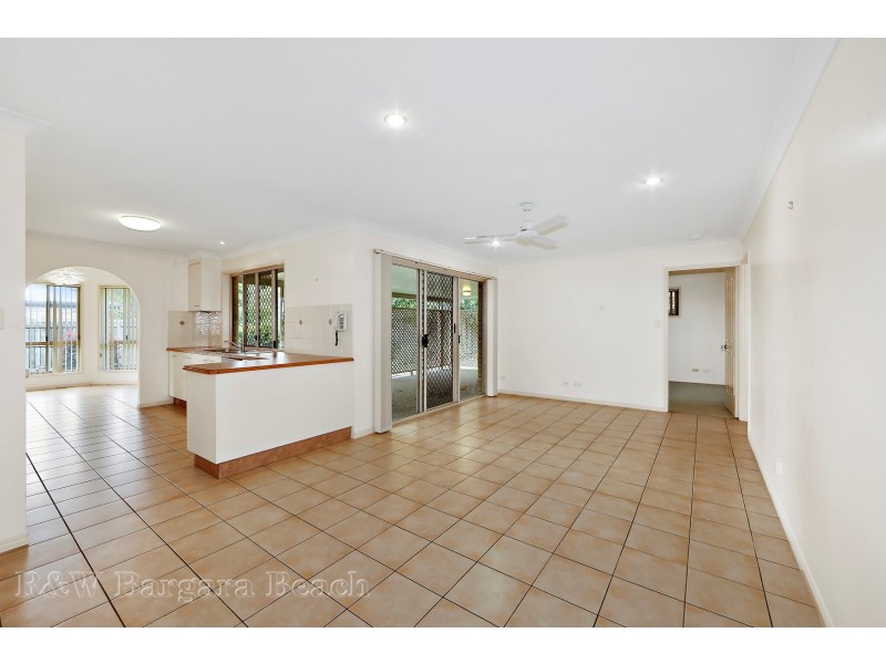 7 Bay Court, Bargara QLD 4670