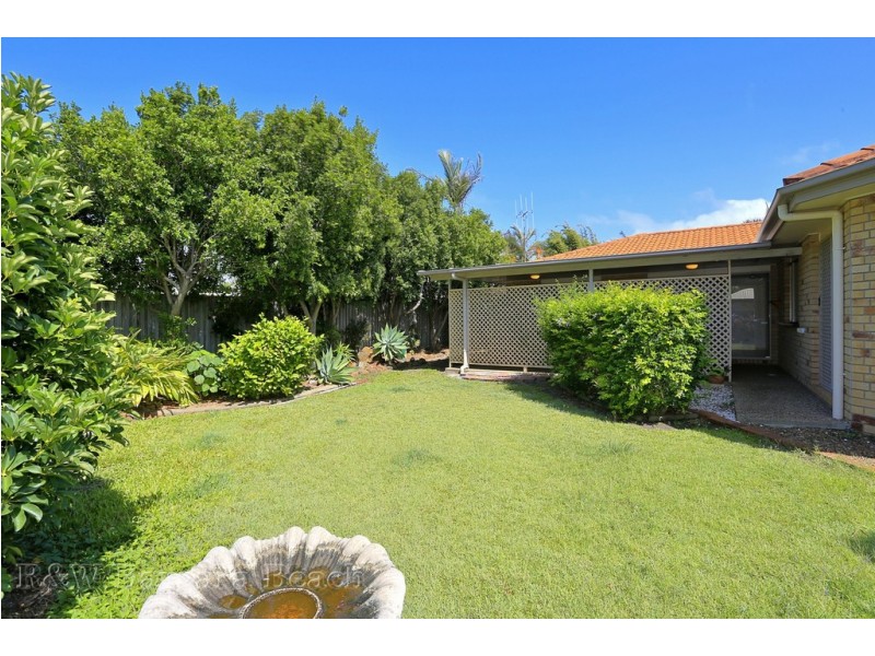 7 Bay Court, Bargara QLD 4670
