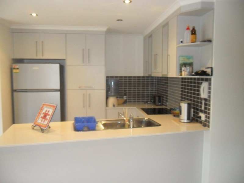 Unit 4 Beach Break, 6 McDougall Street, Bargara QLD 4670
