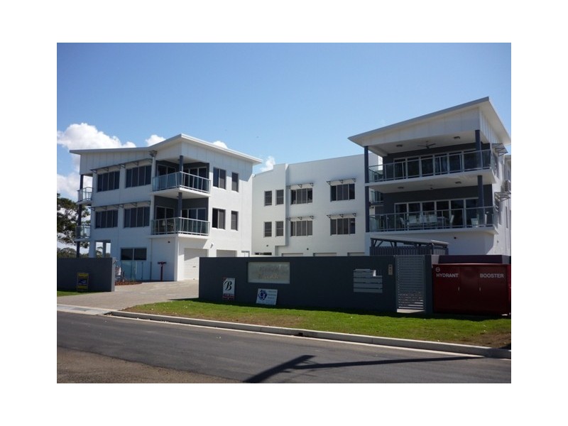 Unit 4 Beach Break, 6 McDougall Street, Bargara QLD 4670
