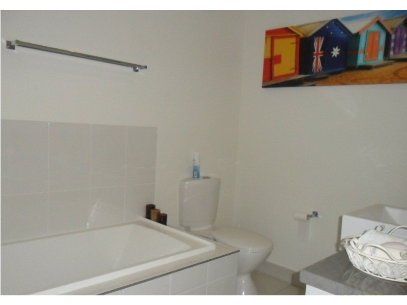 Unit 7 Beach Break, 6 McDougall Street, Bargara QLD 4670
