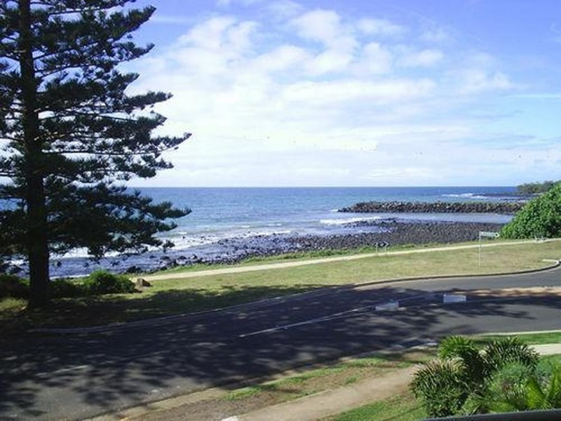 Unit 7 Beach Break, 6 McDougall Street, Bargara QLD 4670