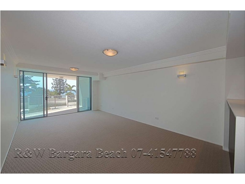 Unit 9, Dwell 107 Esplanade, Bargara QLD 4670