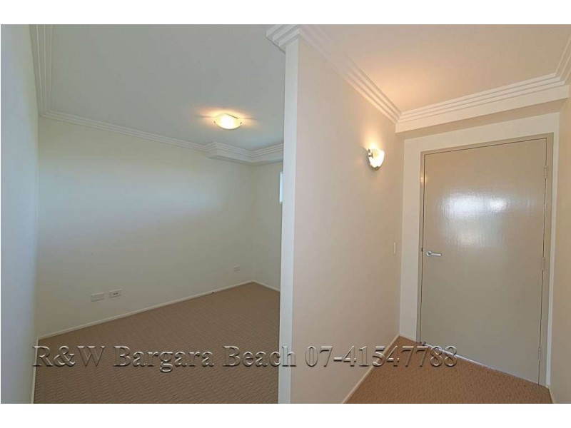 Unit 9, Dwell 107 Esplanade, Bargara QLD 4670