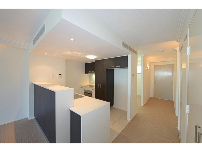 Unit 3, Dwell 107 Esplanade, Bargara QLD 4670