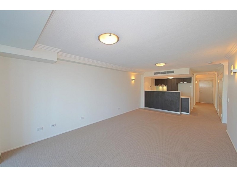 Unit 3, Dwell 107 Esplanade, Bargara QLD 4670