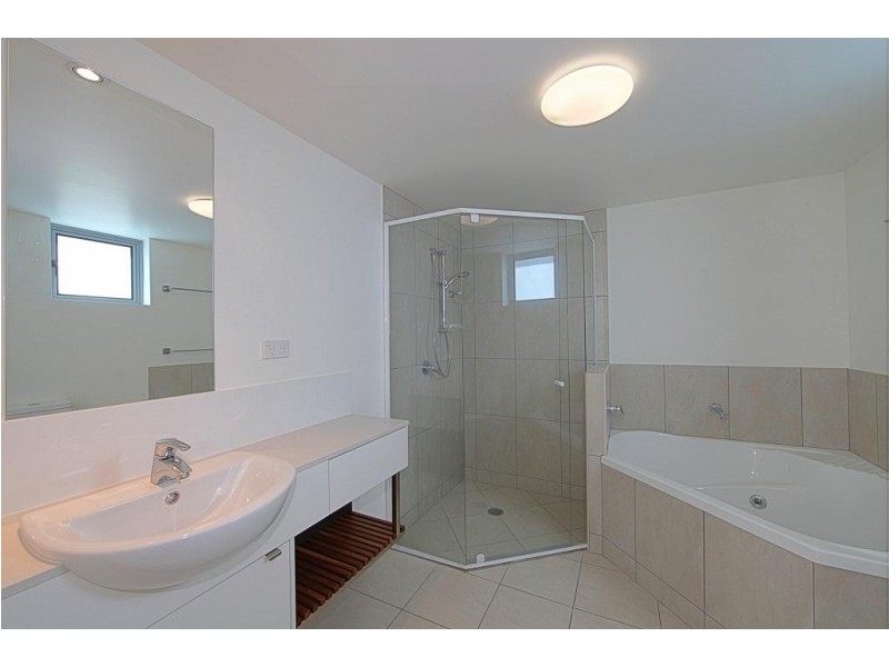 Unit 35, Dwell 107 Esplanade, Bargara QLD 4670