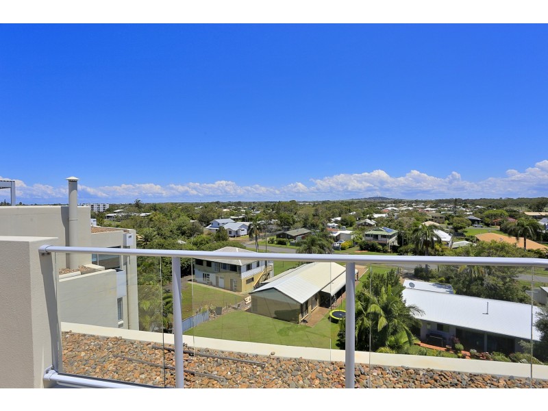 27/107 Esplanade, Bargara QLD 4670