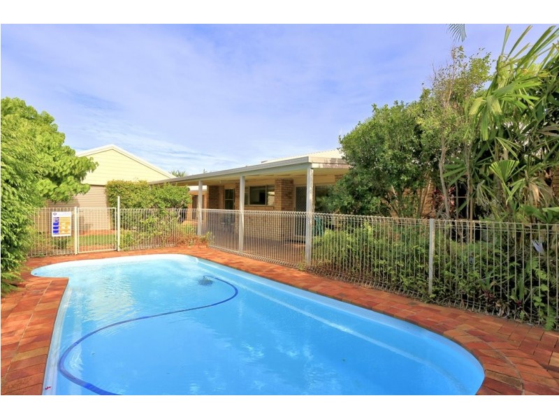 15 Pacific Court, Bargara QLD 4670