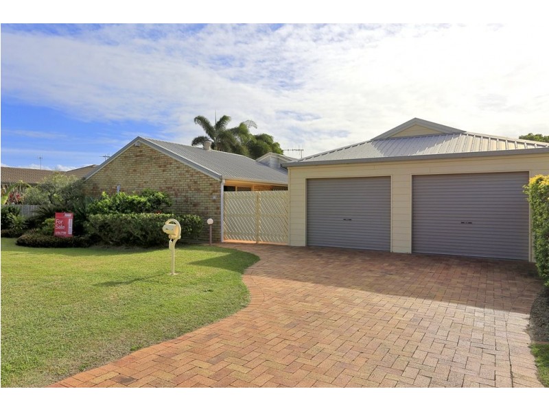 15 Pacific Court, Bargara QLD 4670