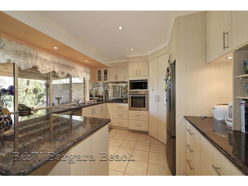 3 Rehbein Avenue, Qunaba QLD 4670