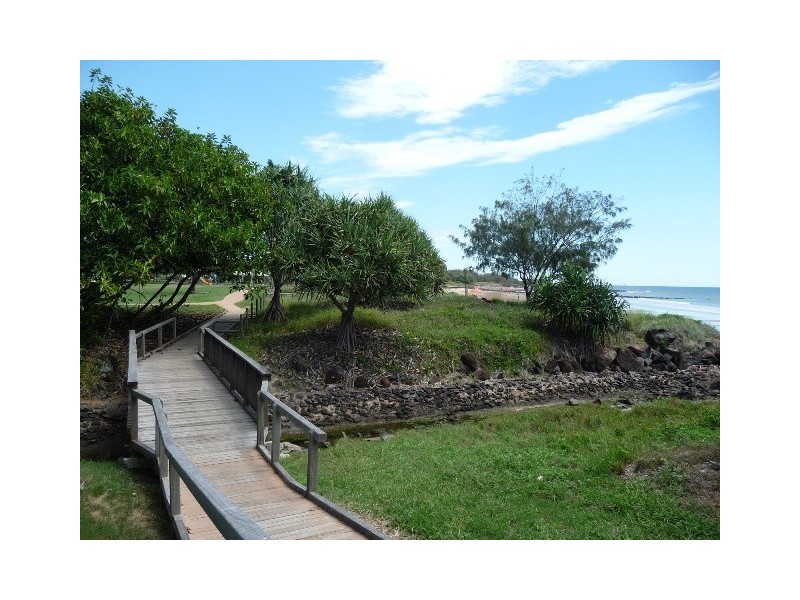 71 Holland Street, Bargara QLD 4670