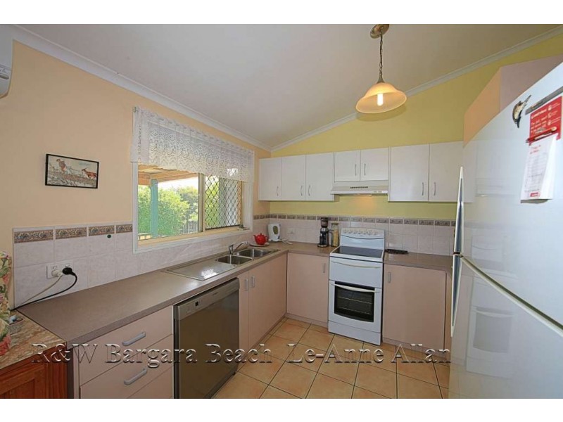 15 Ocean Street., Burnett Heads QLD 4670