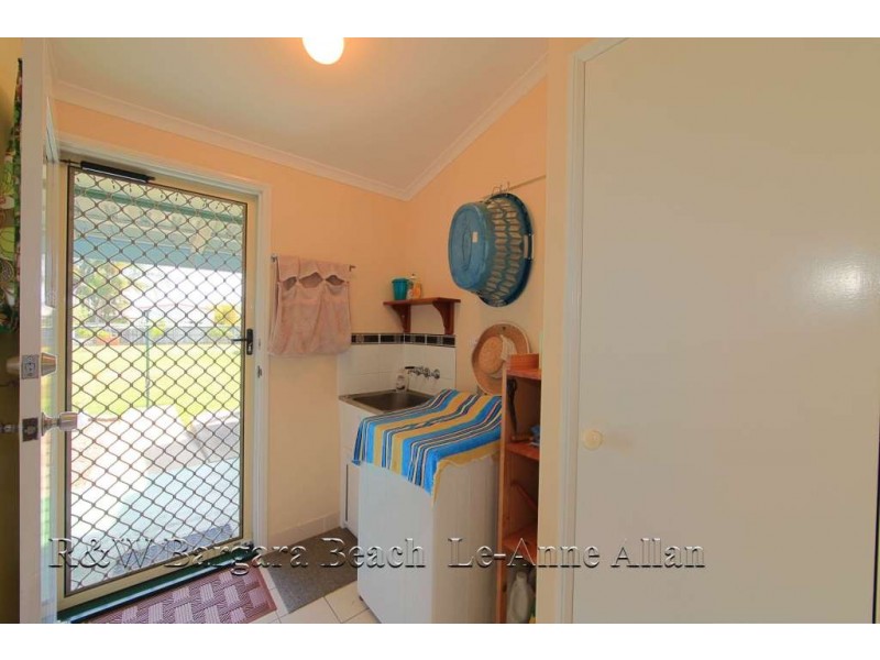 15 Ocean Street., Burnett Heads QLD 4670