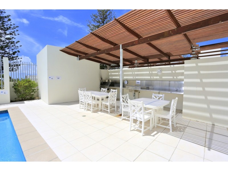 15/107 Esplanade, Bargara QLD 4670