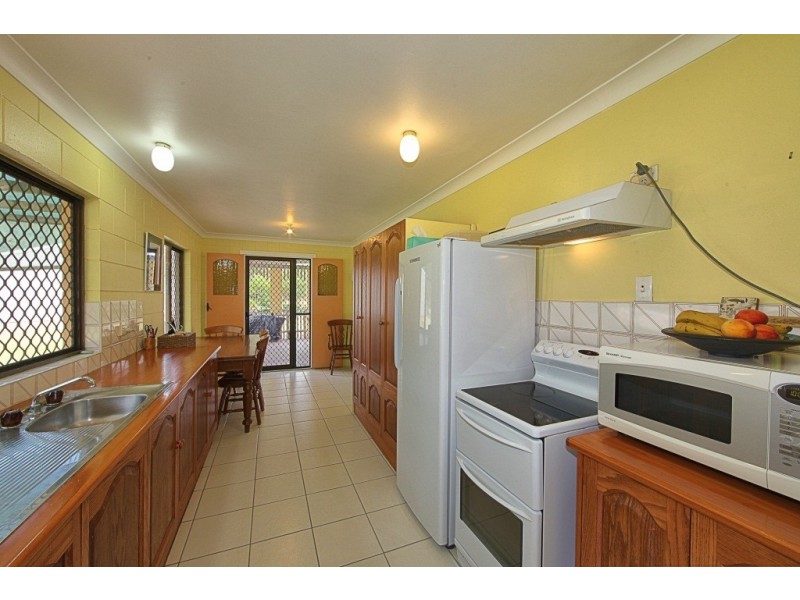 154 Back Windermere Road, Innes Park QLD 4670