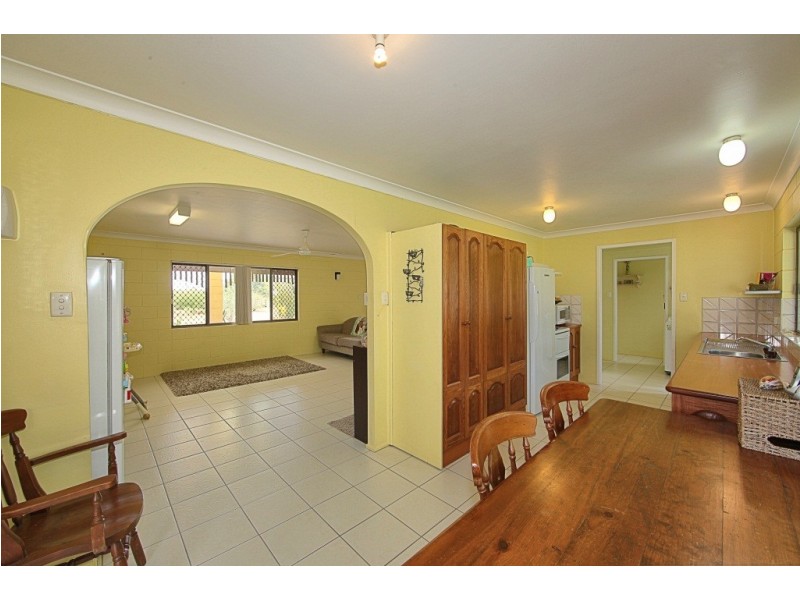 154 Back Windermere Road, Innes Park QLD 4670