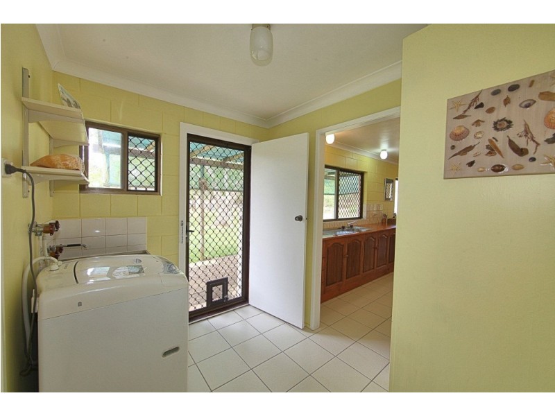 154 Back Windermere Road, Innes Park QLD 4670