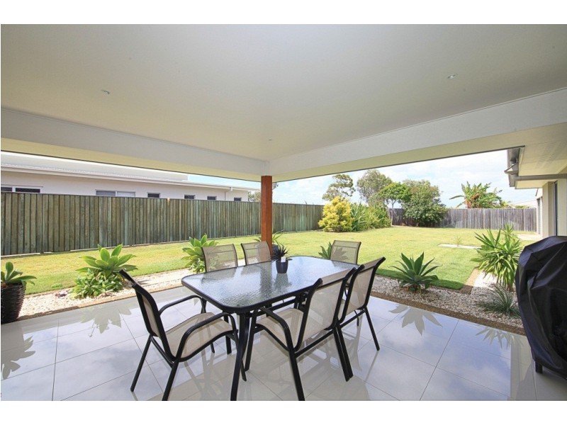 12 Trinity Close, Bargara QLD 4670