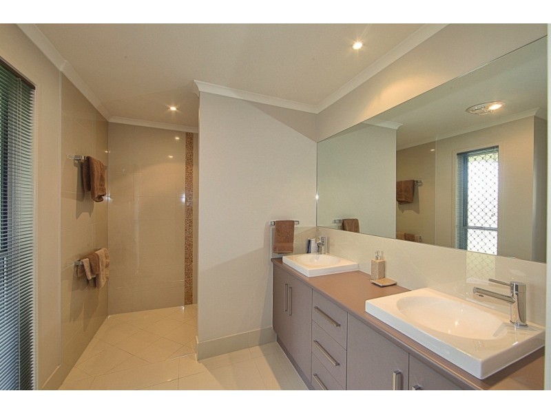 12 Trinity Close, Bargara QLD 4670
