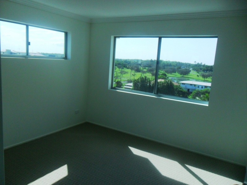Unit 30, Dwell 107 Esplanade, Bargara QLD 4670