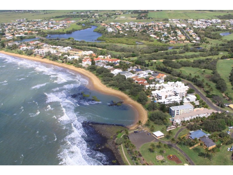 Villa 1, /98 Miller Street, Bargara QLD 4670